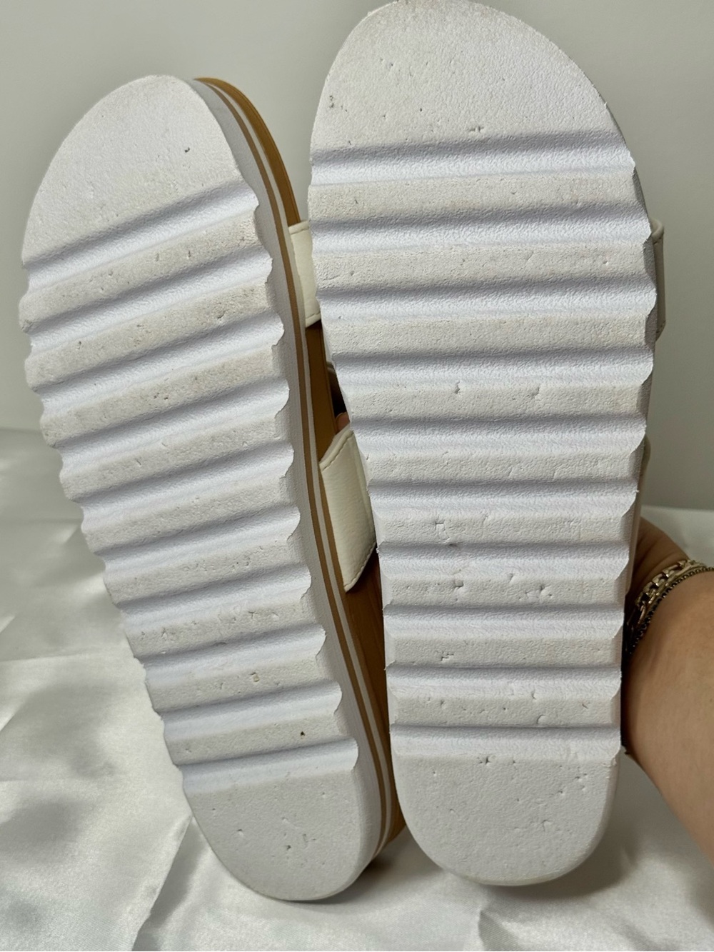 Reef Banded Horizon Hi Platform Sandals White Women’s Size 10 Comfort Slides - Picture 7 of 14